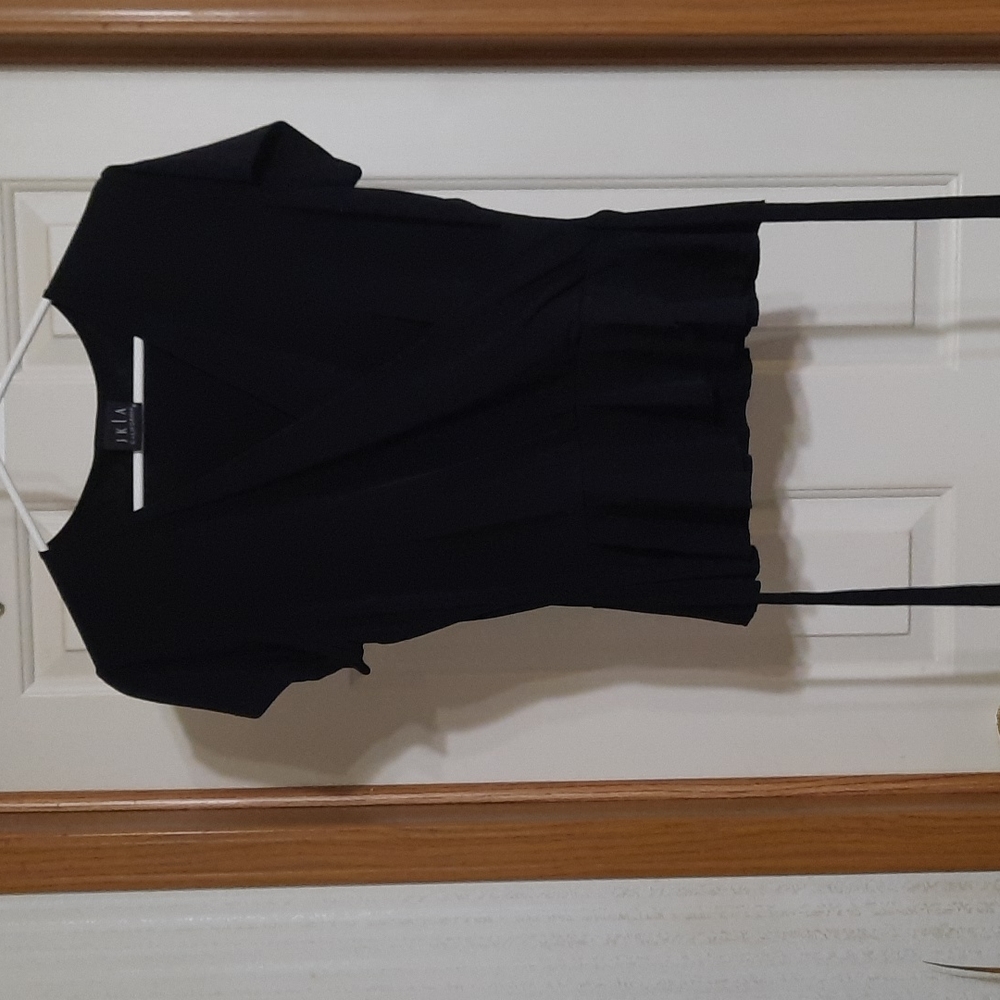 Jkla black short sleeve top